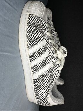 adidas White and Black Patterned Sneakers (no box)